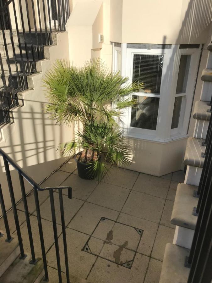 Апартаменти Clarence Square Brighton Екстер'єр фото
